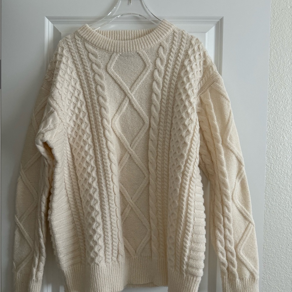 AELFRIC EDEN RETRO 90S CABLE KNIT SWEATER